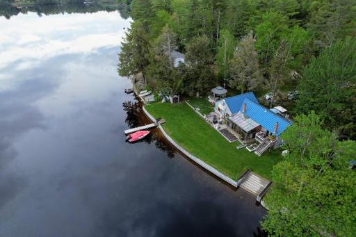 Welcome to the Lake - Housity