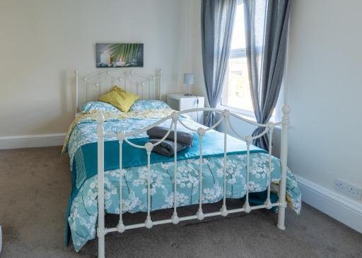 Parker House - Housity