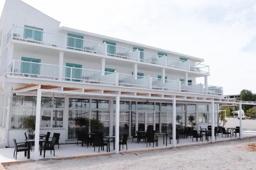 Hotel Victory - Housity
