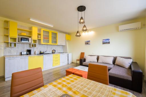 Hills View Apartment Near Central Plovdiv byPMM - Housity