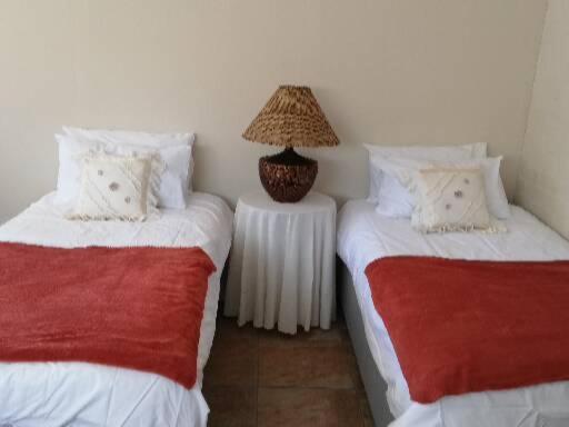 Country Mountain Self Catering - Housity