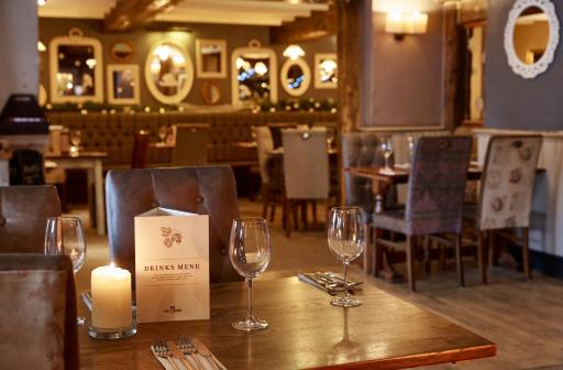 Crossroads by Chef & Brewer Collection - Housity