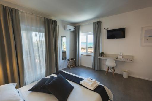 B&B a due passi dal mare - Housity