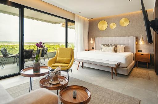 The Fives Oceanfront - Housity