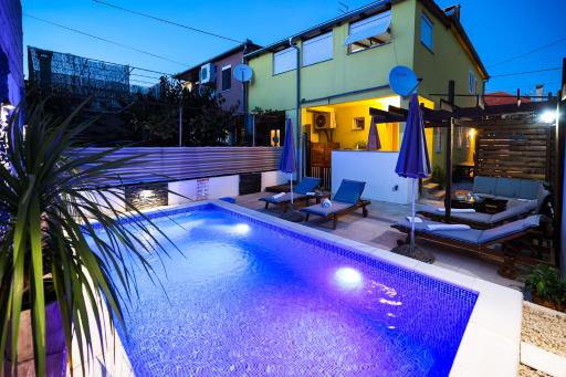 Apartment Rustica Zadar with exclusive use of the pool-ground floor - Housity