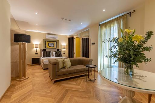 IPELHOME - Plaka Boutique Apartments - Housity