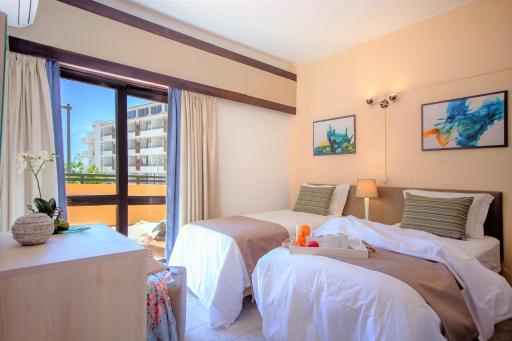 Turial Old Town Ocean View - Housity