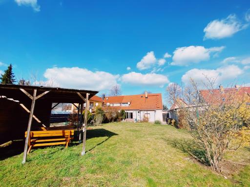 Haus zum See - Housity