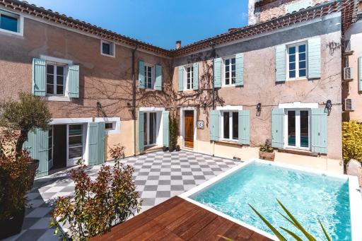 Cycle Coffee Society House Ventoux - Housity