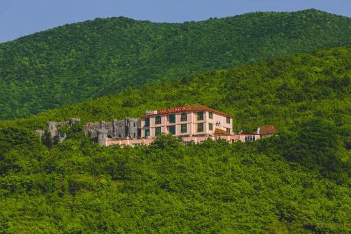 Ruma Qala Hotel - Housity