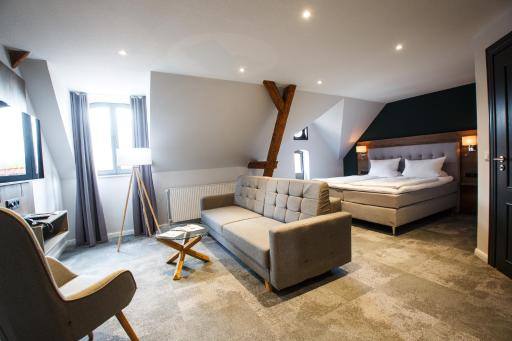 Romantik Hotel Aquarium - Housity