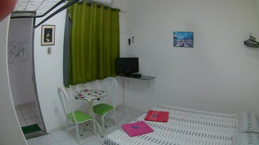 Seu Apto na Praia da Costa 6 Excelente Local Ar Cond TV Microondas Internet Rápida Todo seu Centro - Housity