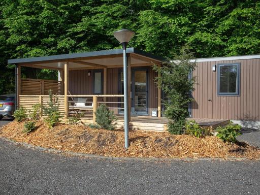 Attractive chalet close to the forest - Housity