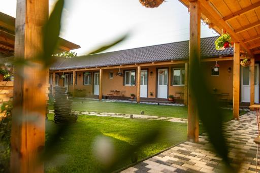 Casa Adrian - Housity