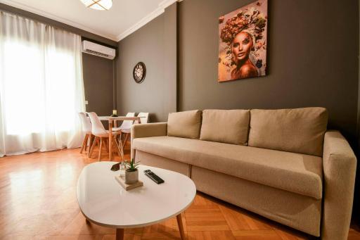 Thessaloniki Center Comfort Apartment - Housity
