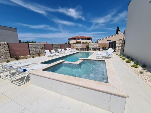 PINNA RESIDENCE - PINNA - Housity