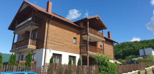 Casa Paduricea - Housity