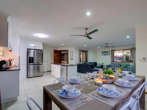 Pialbas best family holiday home BB, free wine wifi Pet friendly - Housity
