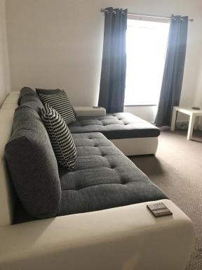 The Castle Lodge - Housity