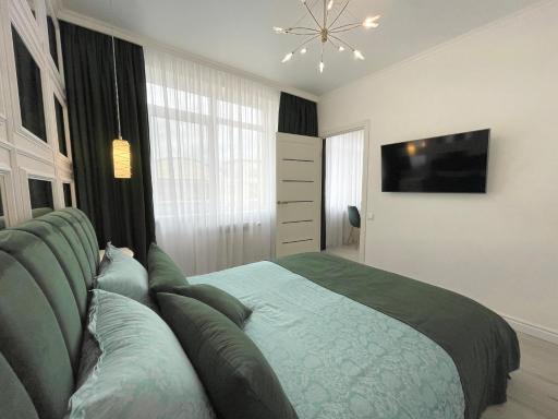 Luxury Emerald Apartments - Housity