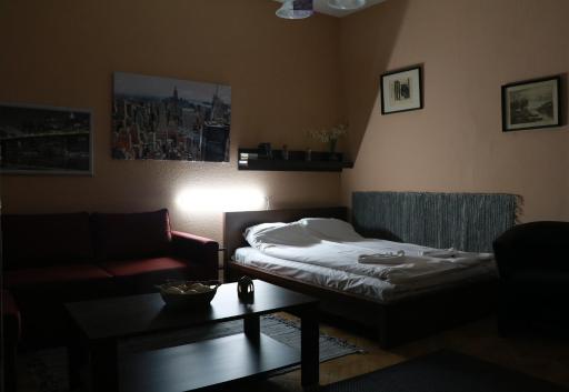 Fornax Home with balcony - Housity