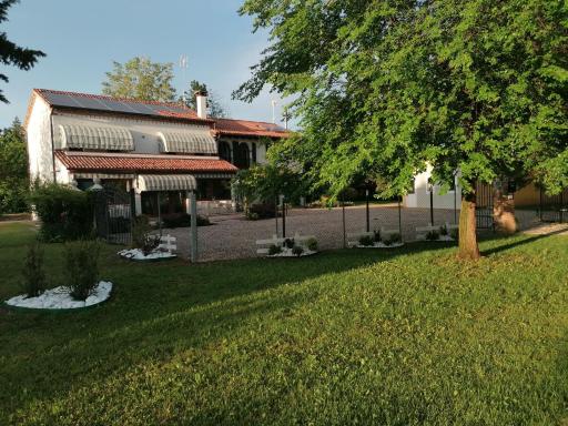 La Libellula - Housity