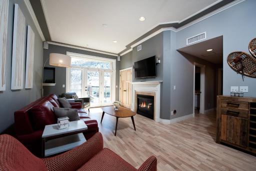 Mears House Unit 2C - Housity