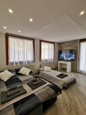 Aqua Apartment - very Ski In & Ski Out CIR 0436 - Housity