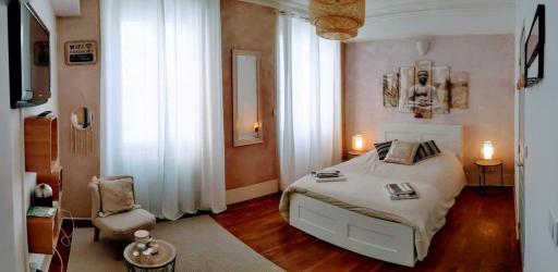 Couette et Tartine - Housity