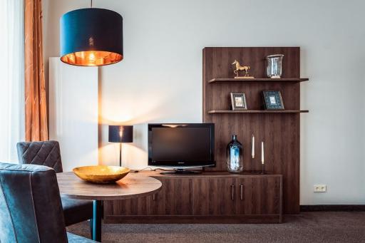 Aparthotel Neumarkt - Housity