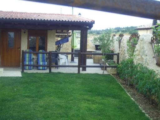 Apartamentos Turisticos Julia - Housity