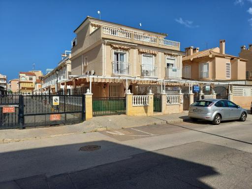 Tamarit beach holiday house - Housity