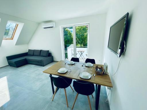 Léna Apartments - Housity
