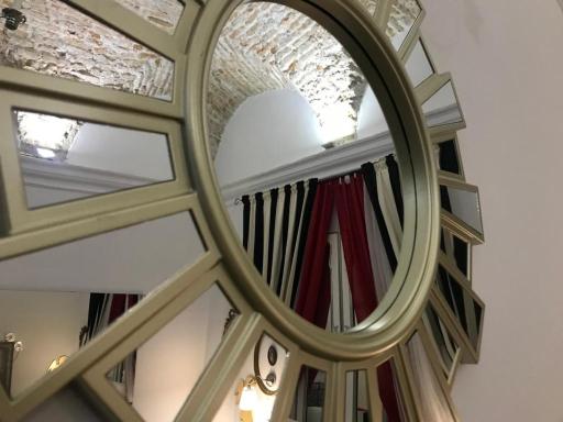 Sanctus Syrus 3 - Housity