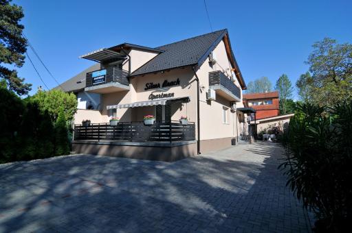 Silver Beach Apartments - Housity