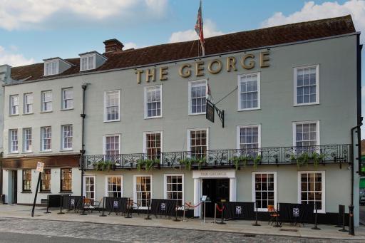 The George Hotel - Housity