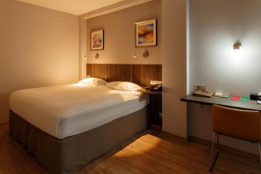 Smart Hotel Bishkek - Hizvo