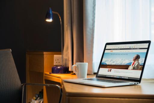 Holiday Inn Express Cambridge, an IHG Hotel - Housity