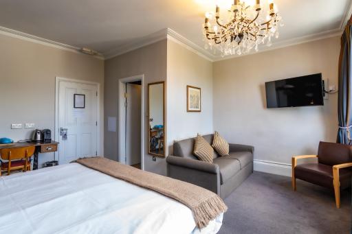 Kew Gardens Hotel - Housity