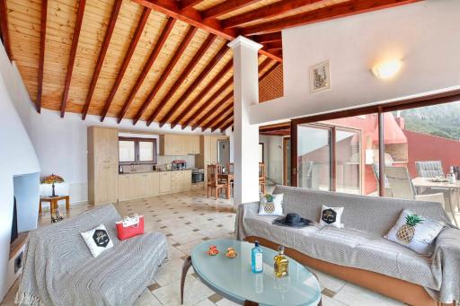 Golden fox Villa - Housity
