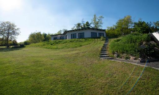 Wellness bungalov - vodní nádrž Slapy - 40km od Prahy - Housity