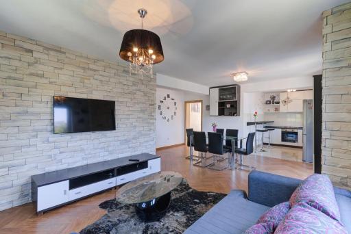 Apartments Antic - Housity