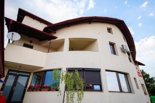 Casa Avram - Housity