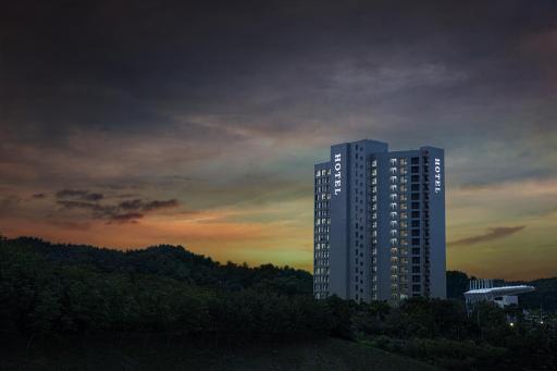 CENTUMMARK Hotel YangYang - Housity
