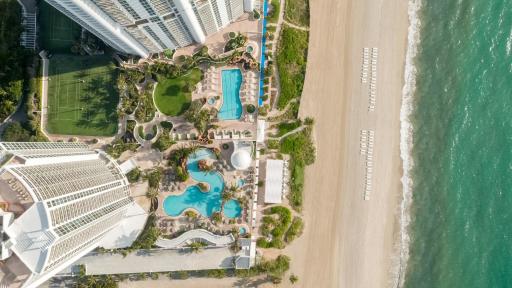 Trump International Beach Resort - Sunny Isles Beach - Housity