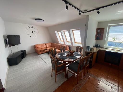 Apartament Dwupoziomowy - klimatyzacja - Housity