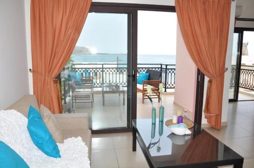 Porfyra's Island - Housity