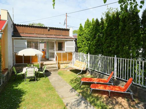 Holiday Home Piccola by Interhome - Housity