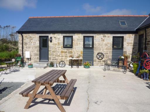 Medlyn moor retreats - Housity