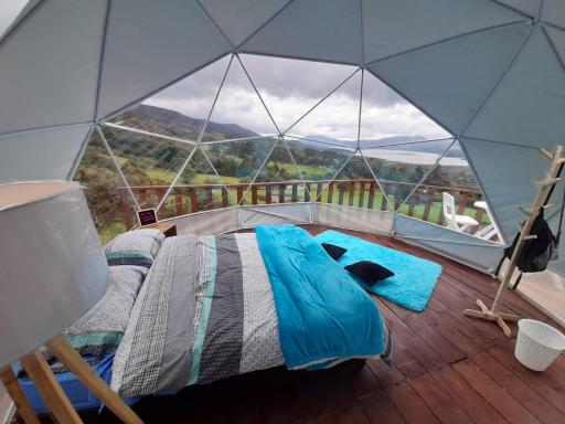 Skyline Glamping - Housity